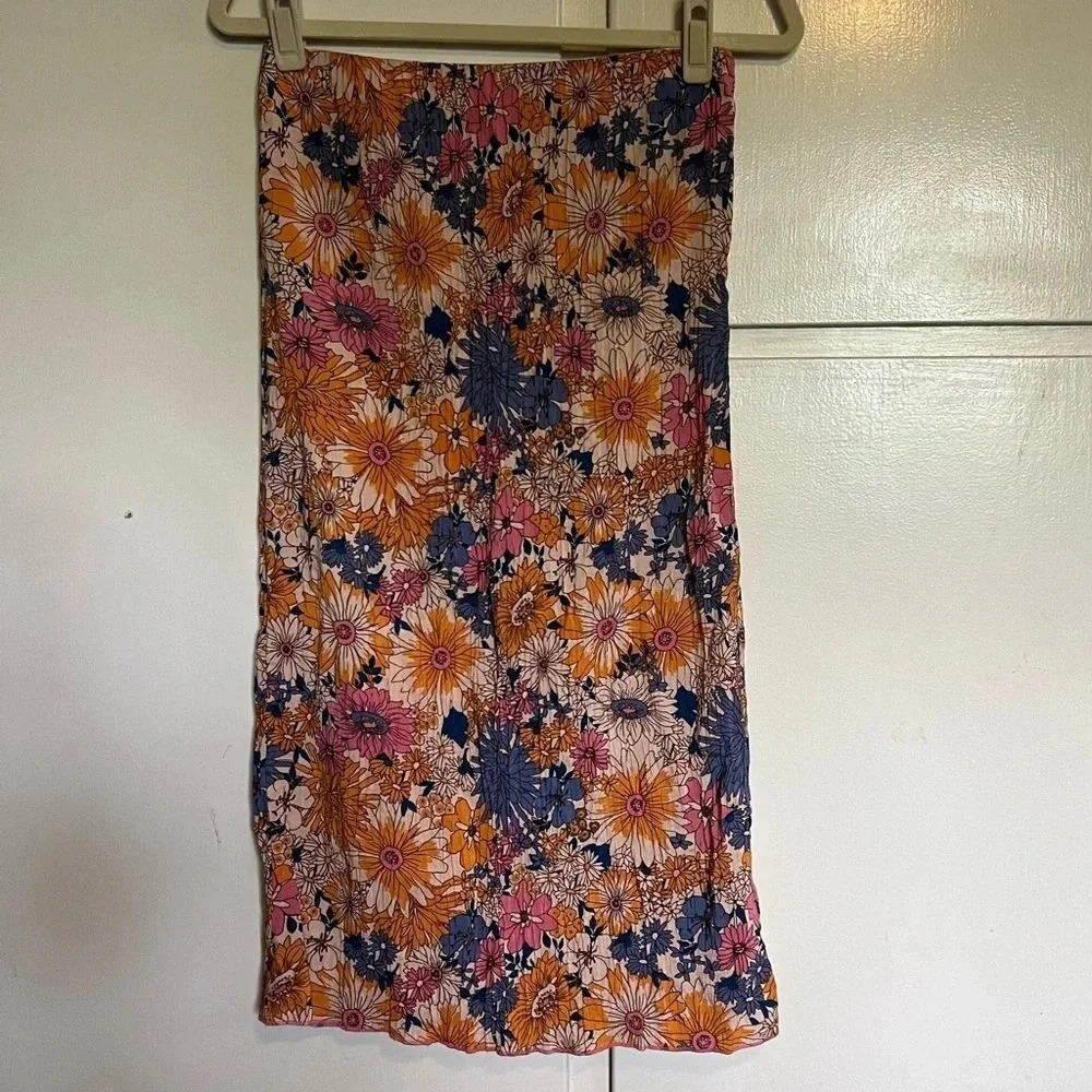 Urban Outfitters Bright Floral Crinkle Midi Skirt‎ Size Medium